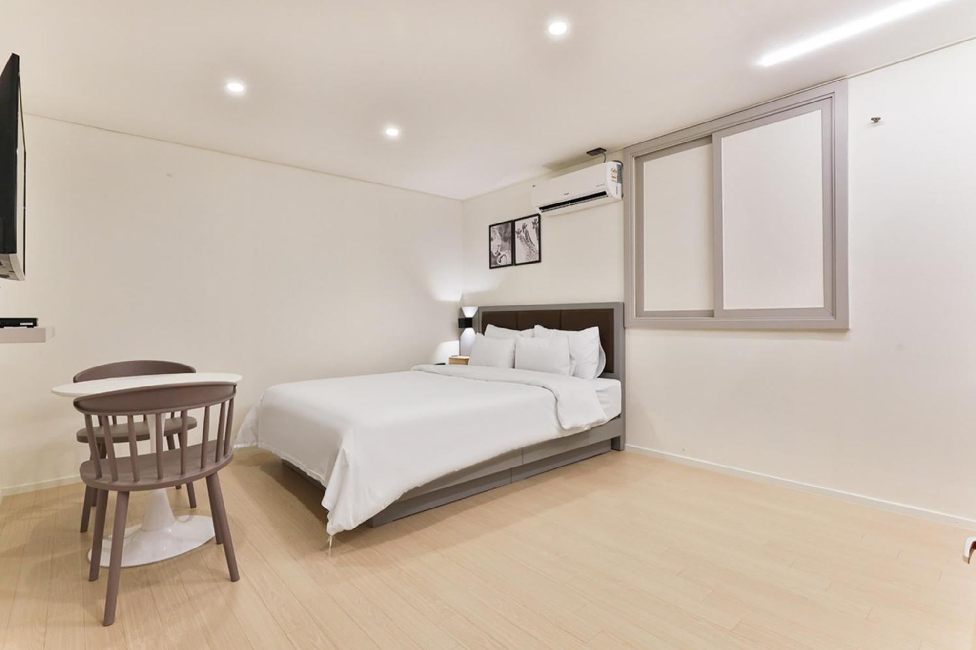 Green B Hotel Busan Seomyeon Экстерьер фото