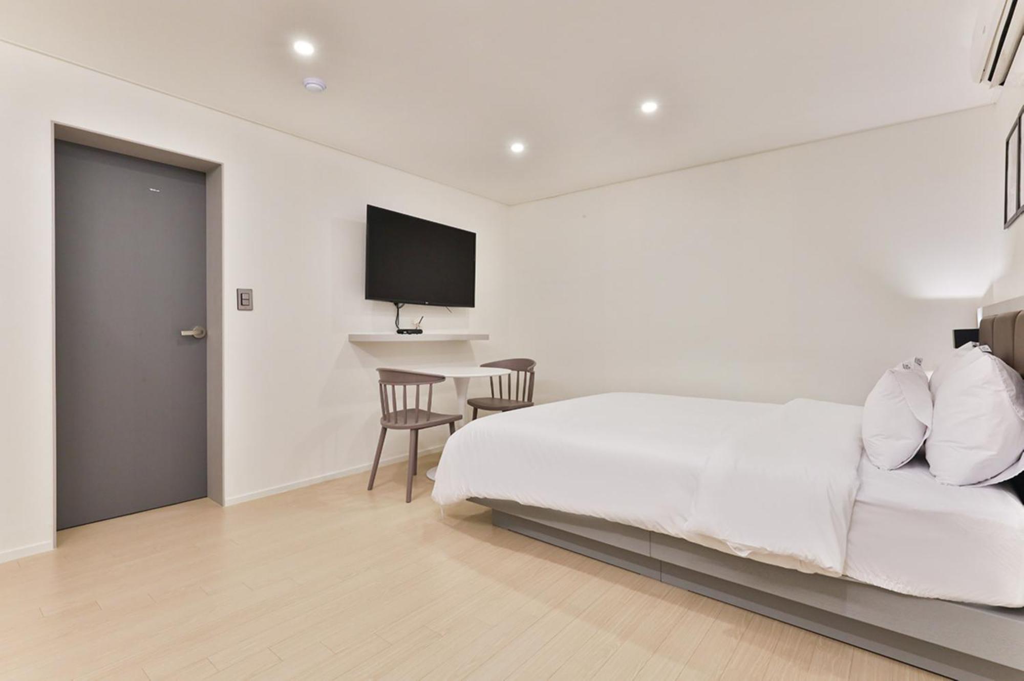 Green B Hotel Busan Seomyeon Экстерьер фото