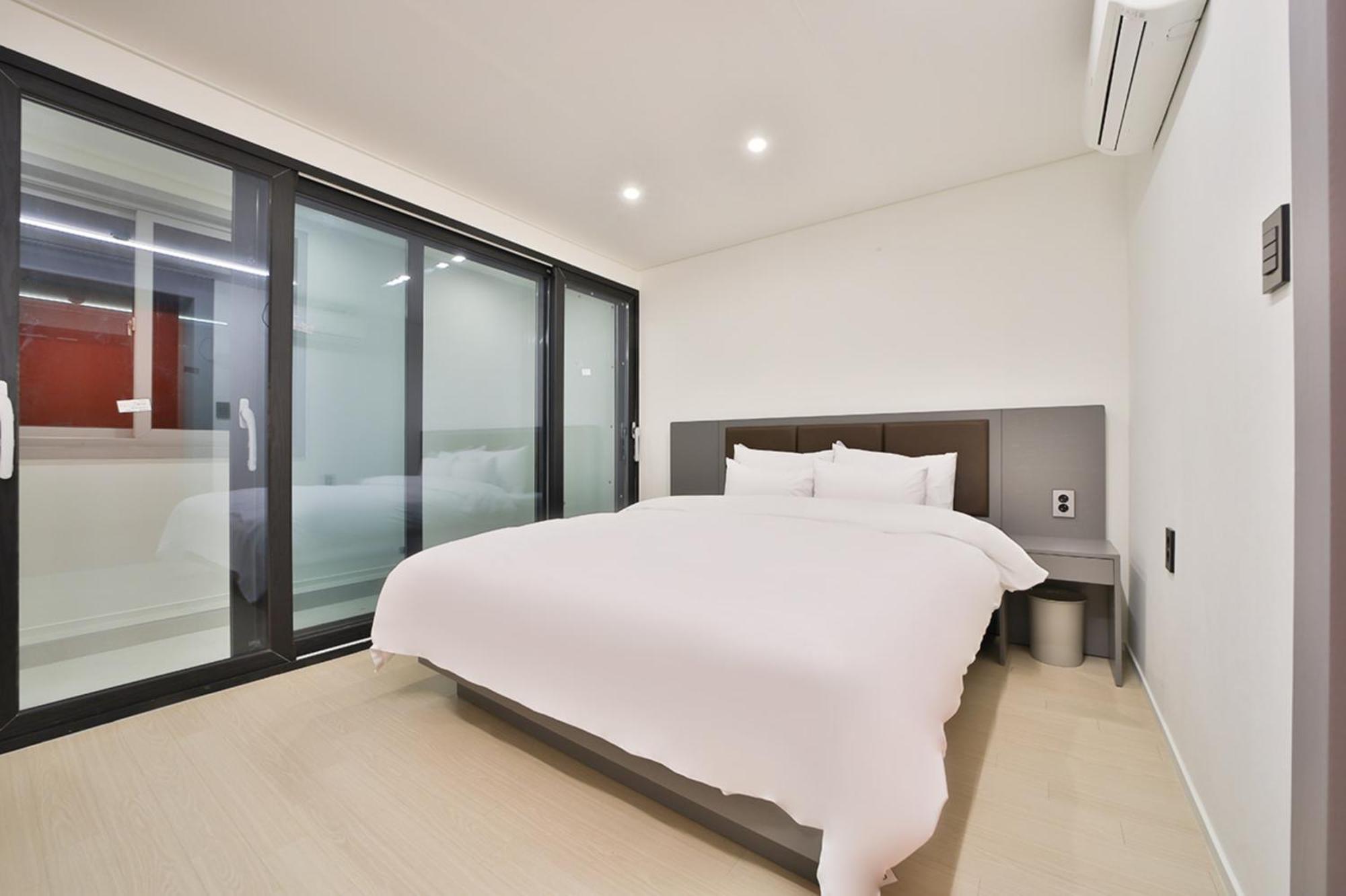 Green B Hotel Busan Seomyeon Экстерьер фото