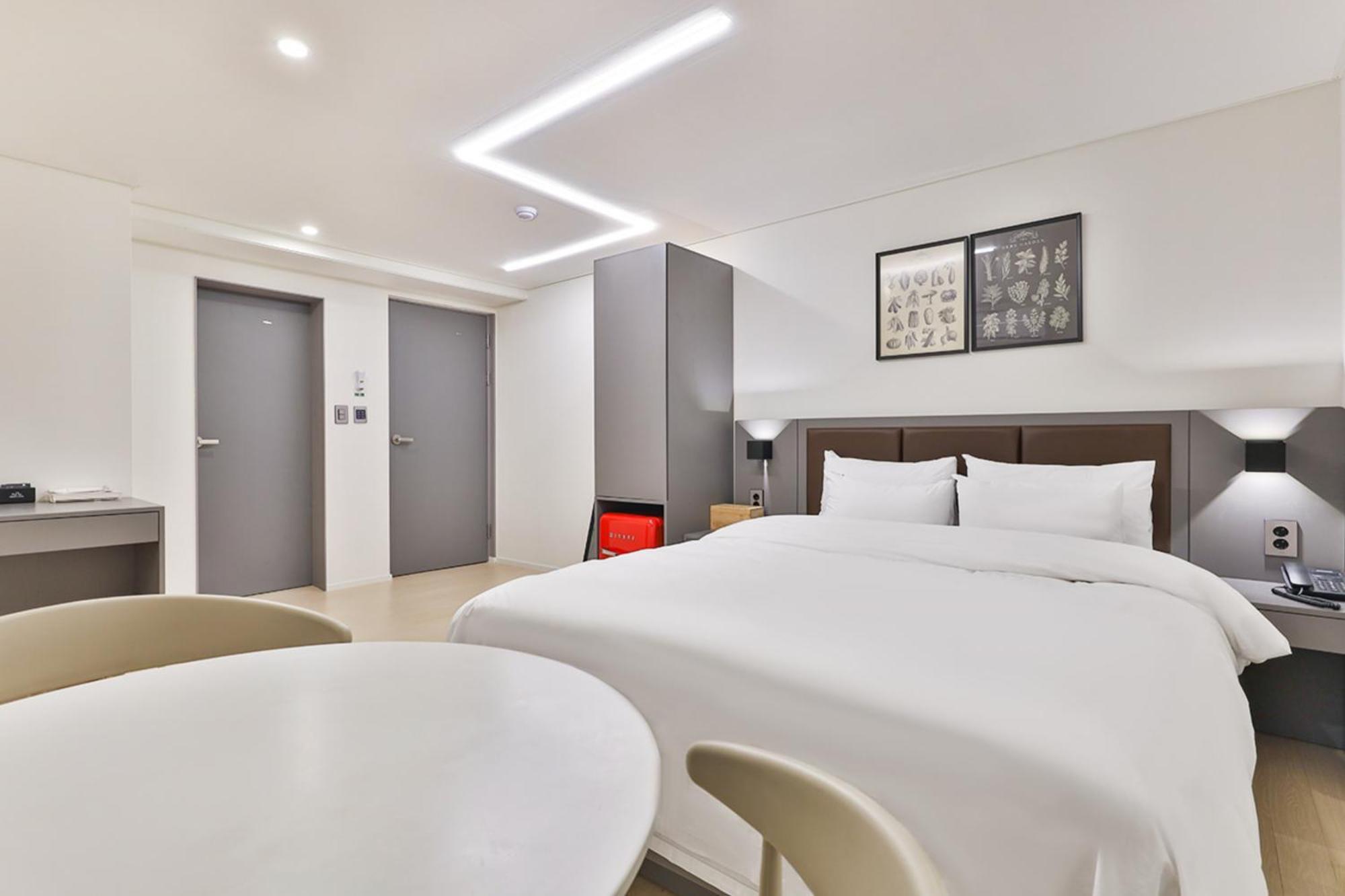 Green B Hotel Busan Seomyeon Экстерьер фото